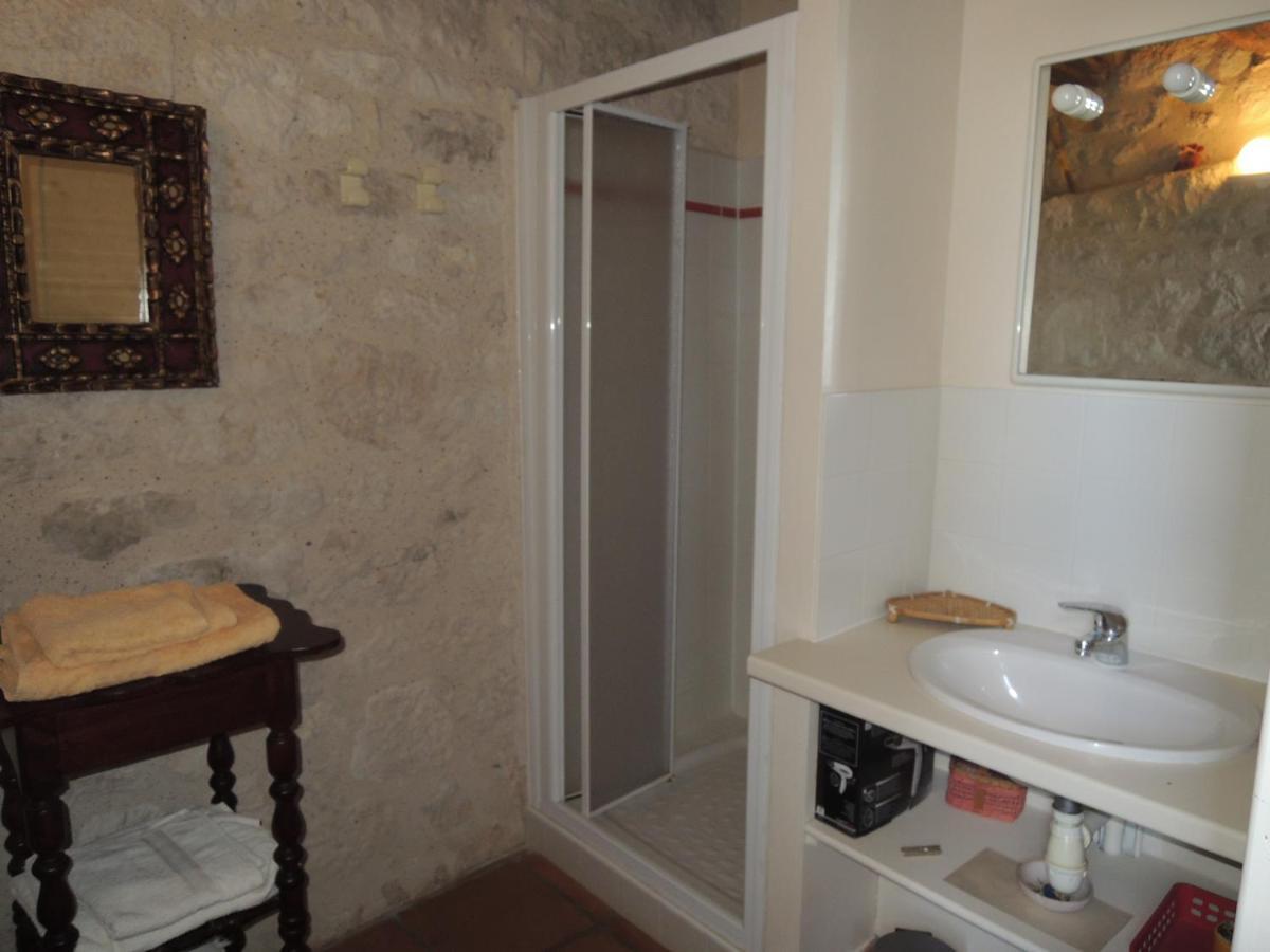 Gite Les Hortalis Montjoi Buitenkant foto